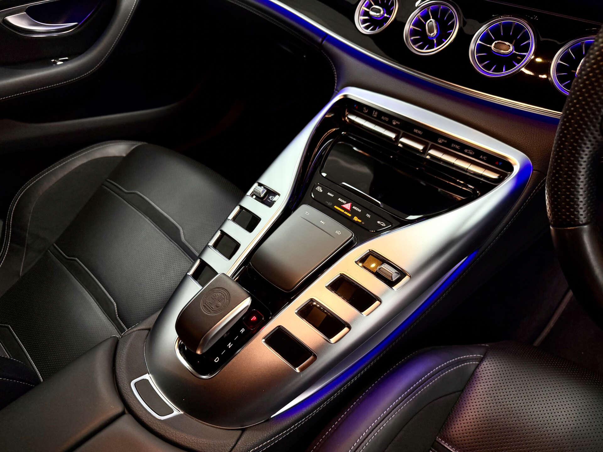 Mercedes-Benz Amg GT view 42