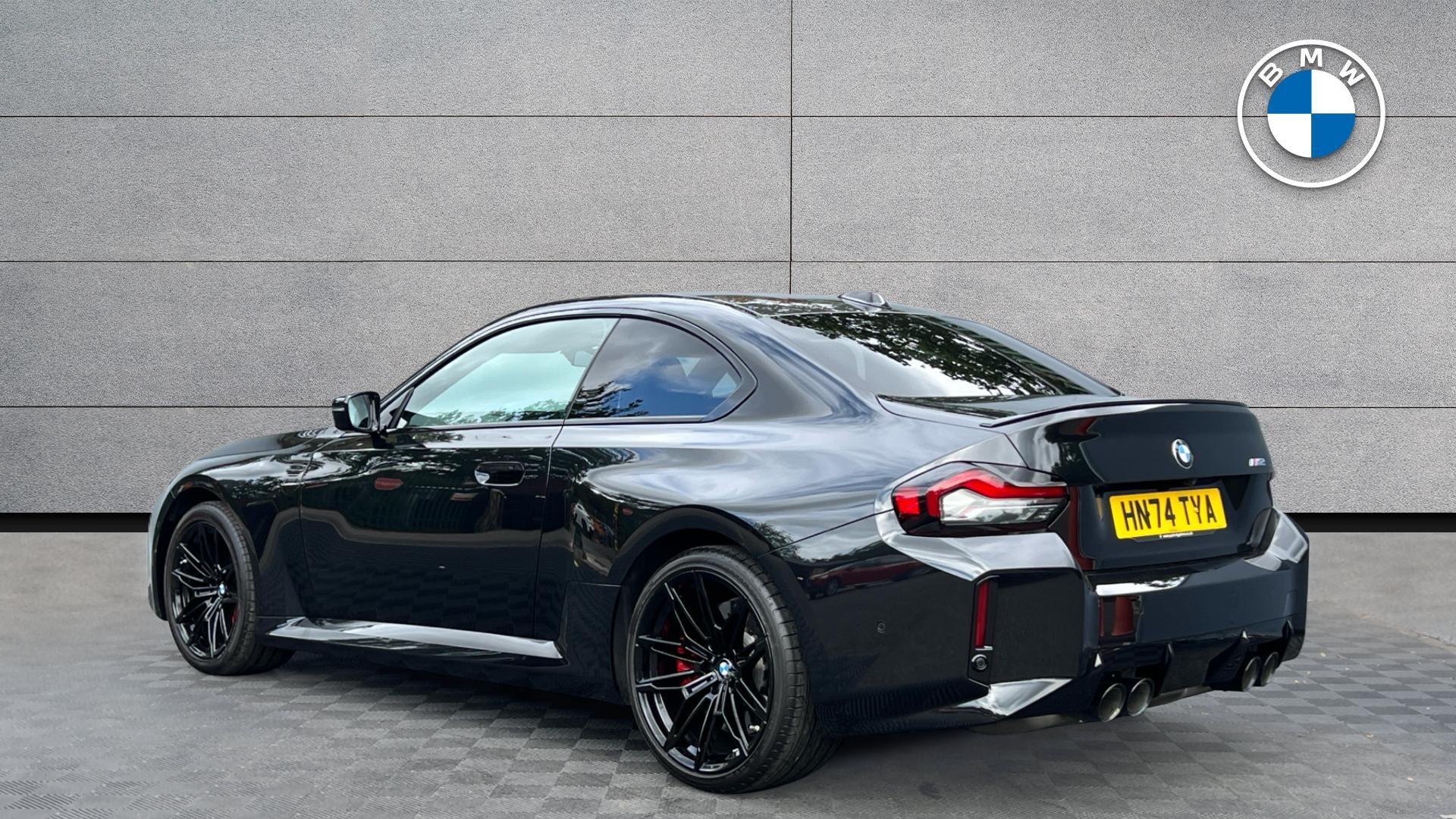 BMW M2 view 2