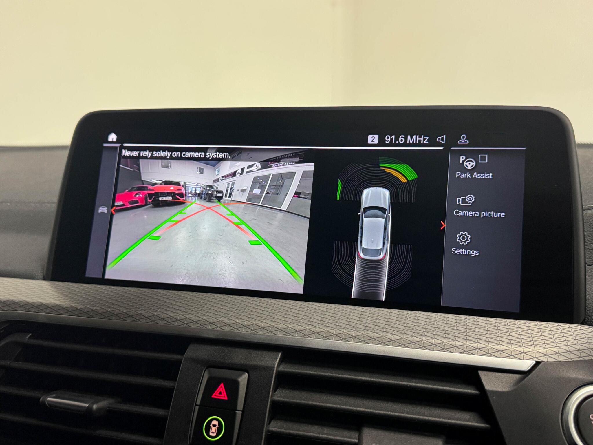 BMW X4 view 42