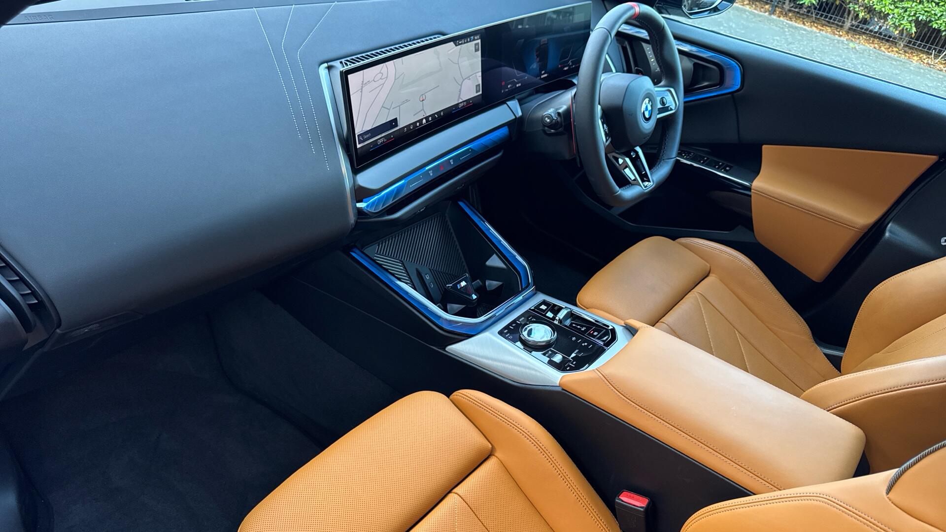 BMW X3 view 7