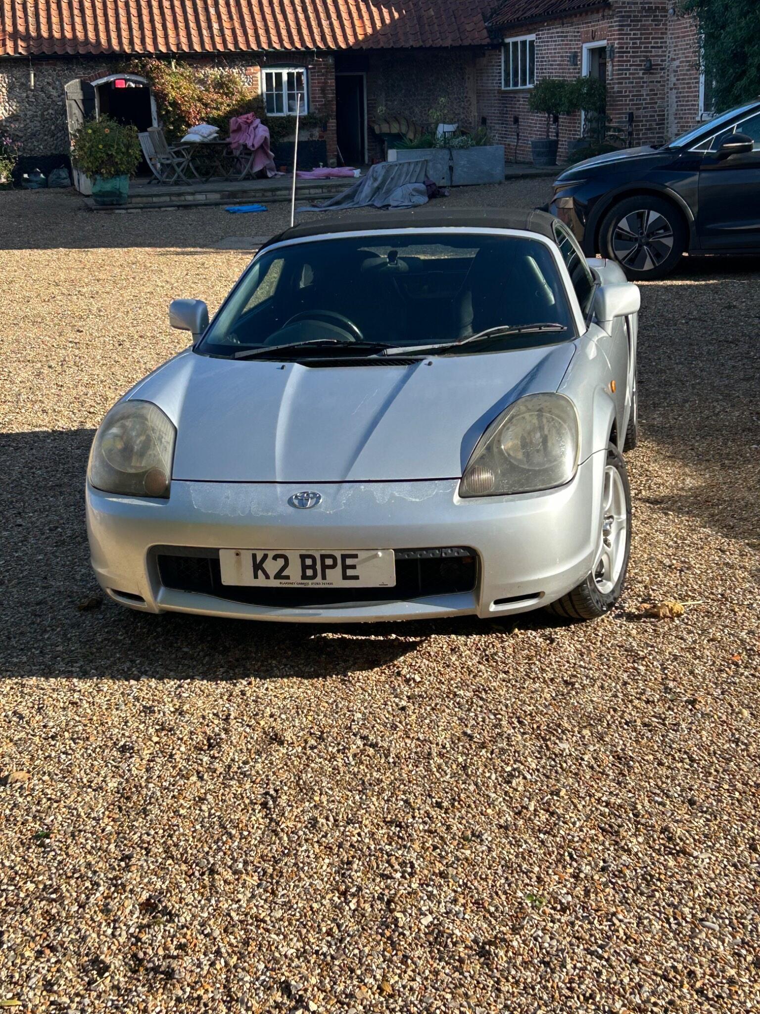 Toyota MR2