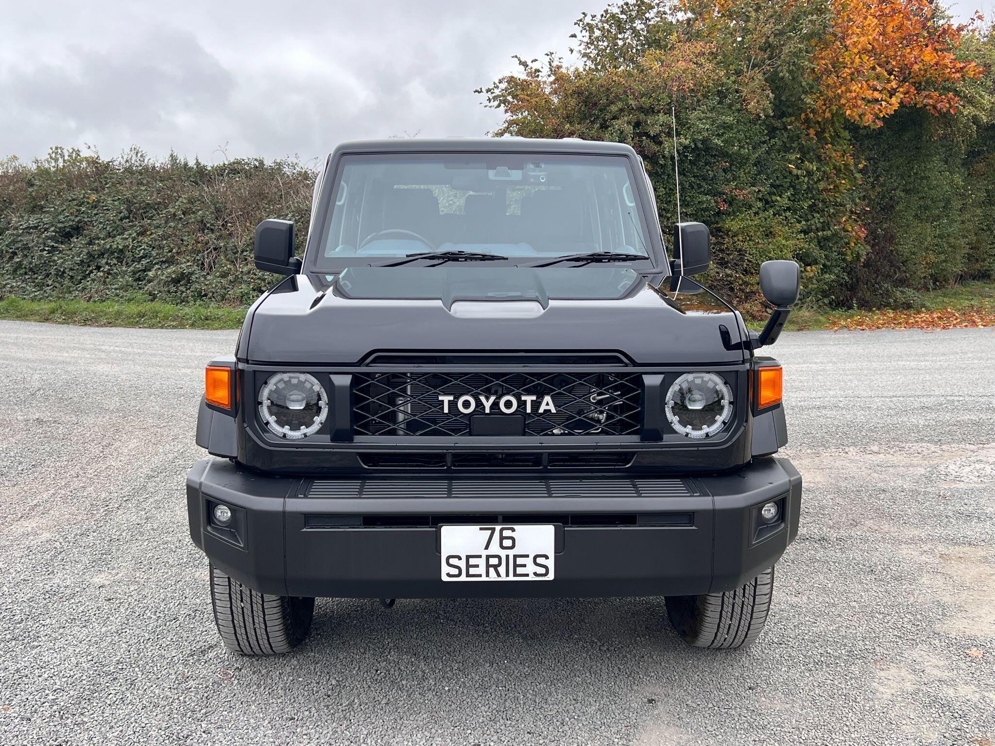 Toyota Land Cruiser main image