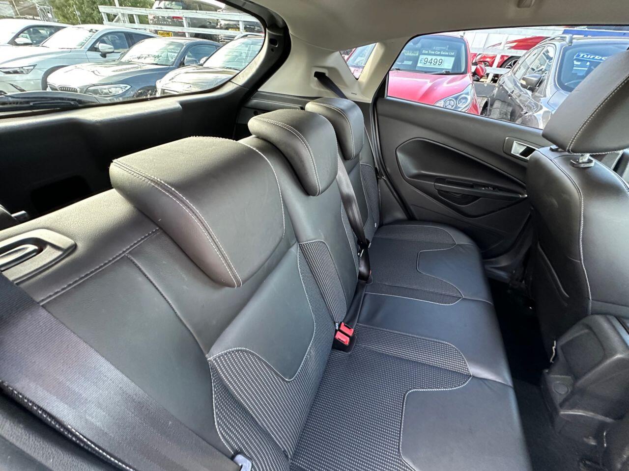 Ford Fiesta view 34