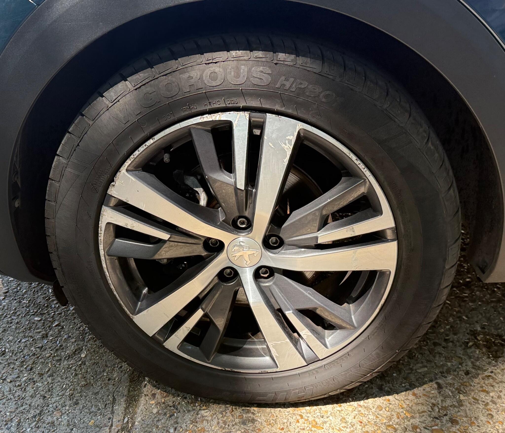 Peugeot 5008 view 22