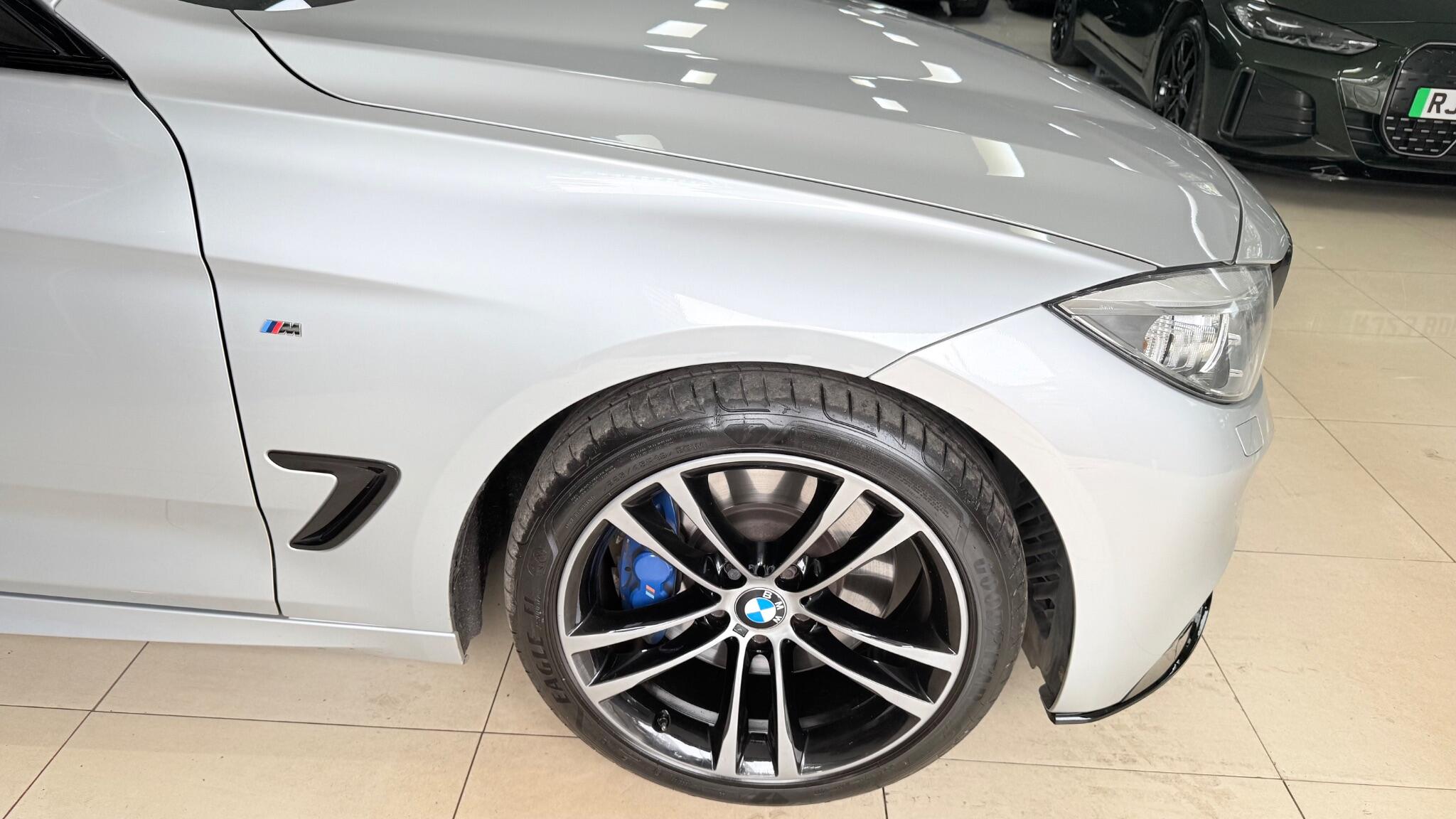 BMW 3 Series view 49
