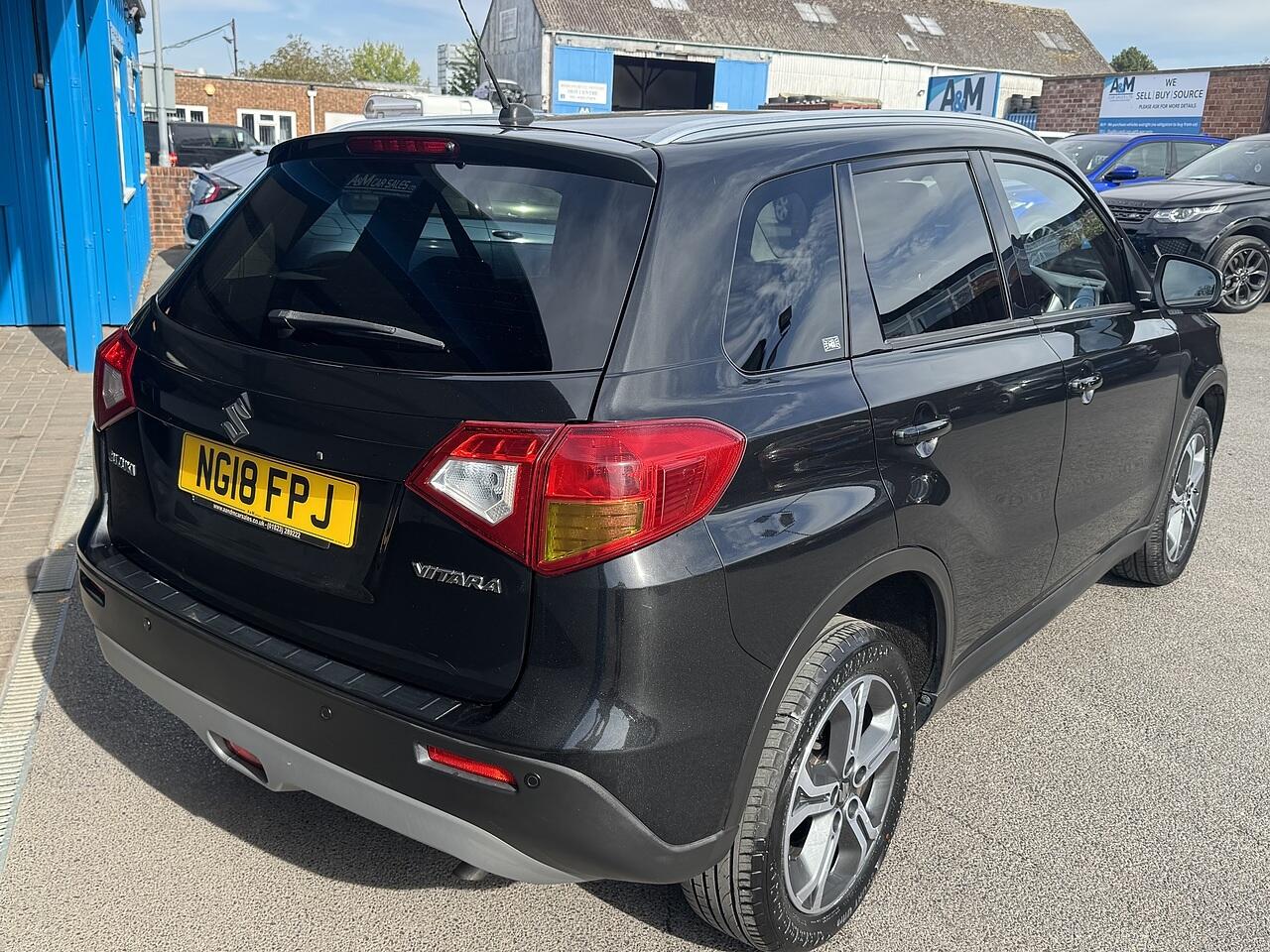 Suzuki Vitara view 6