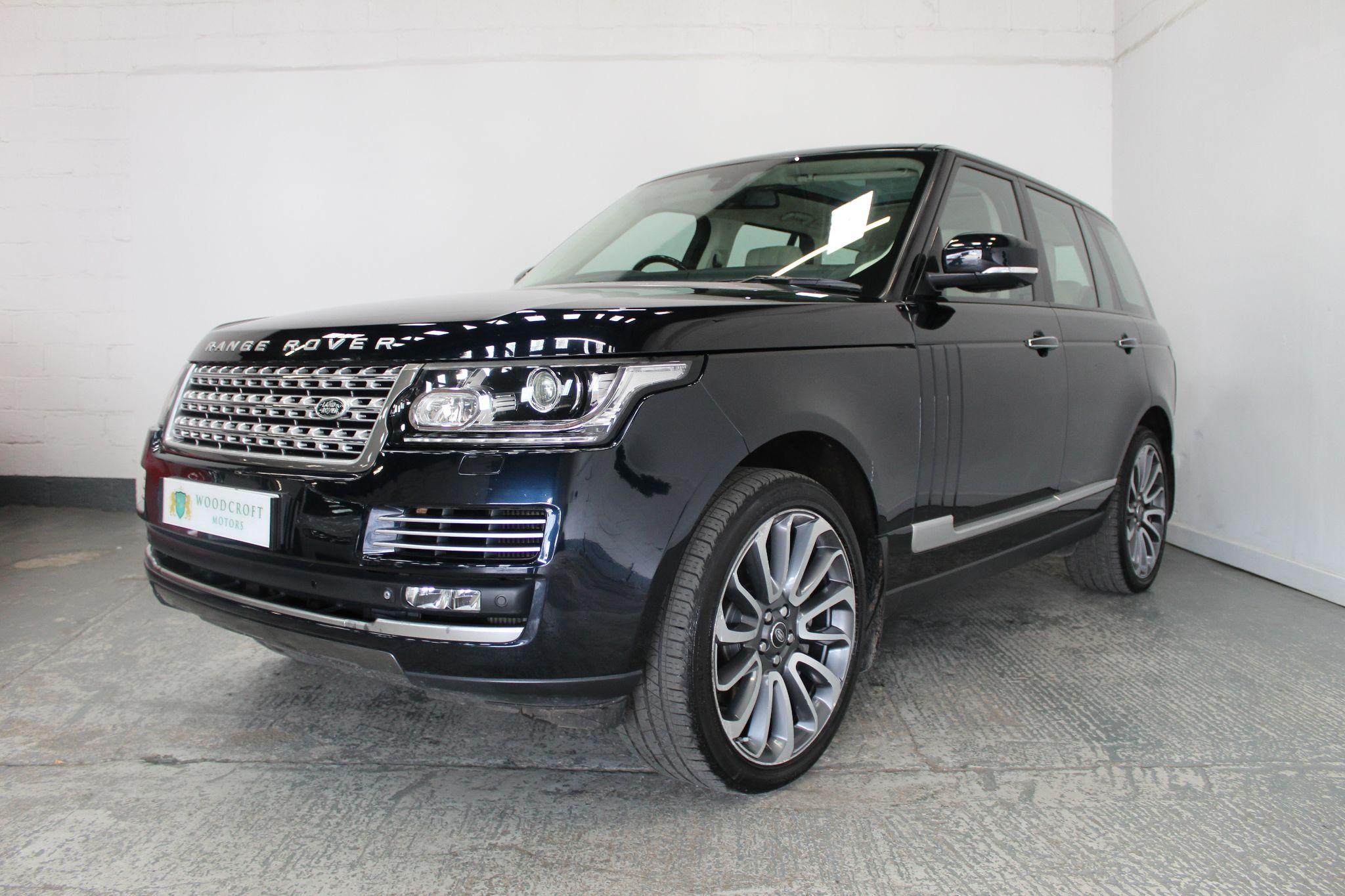 Land Rover Range Rover view 2
