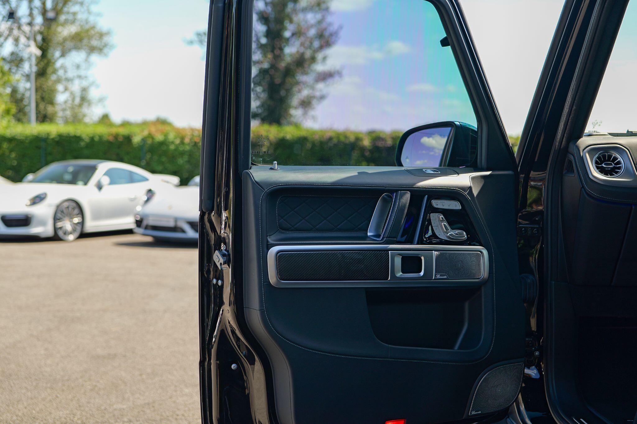 Mercedes-Benz G Class view 29