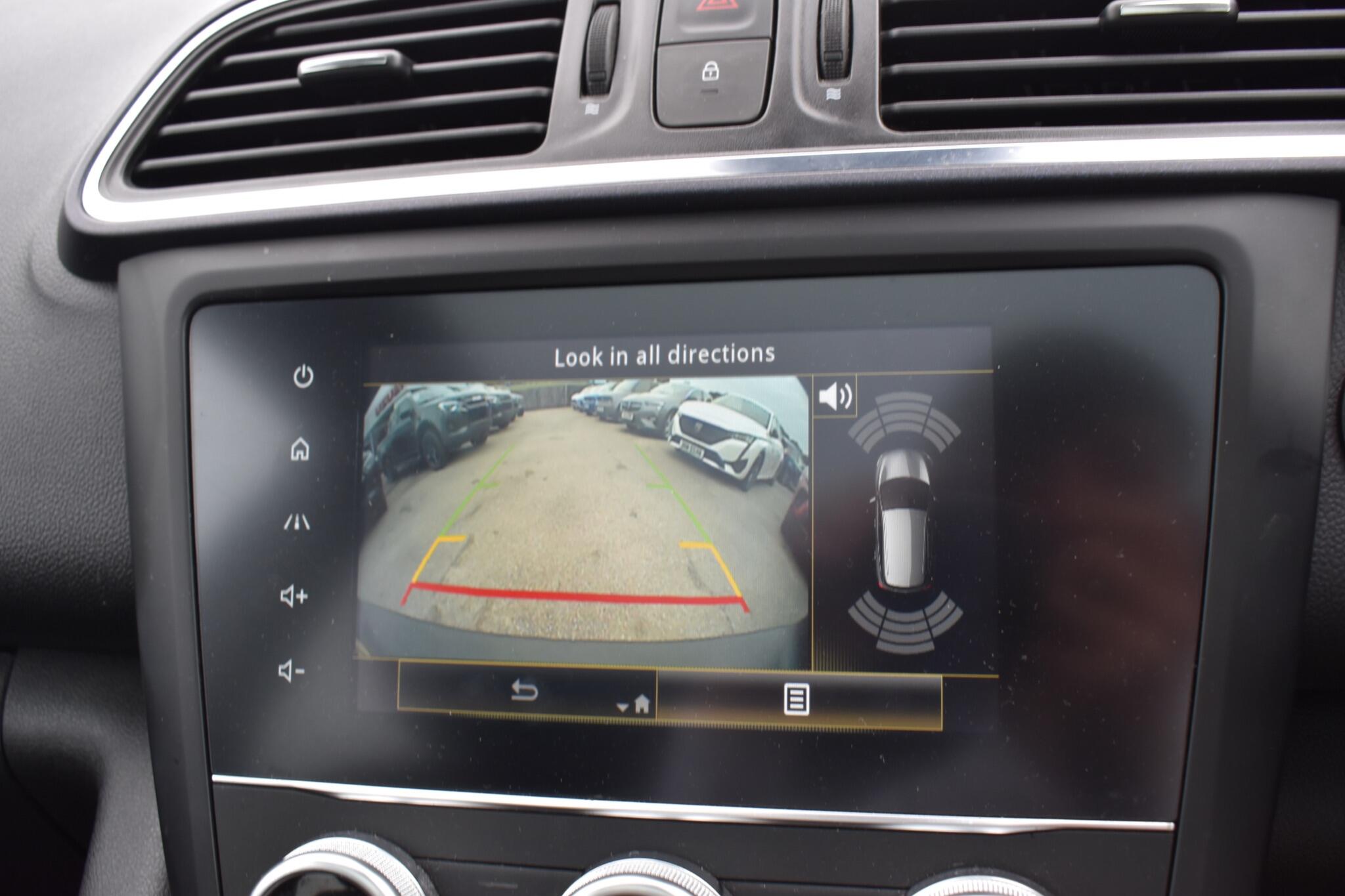 Kadjar - 1.3 TCe S Edition Euro 6 (s/s) 5dr - Image 4