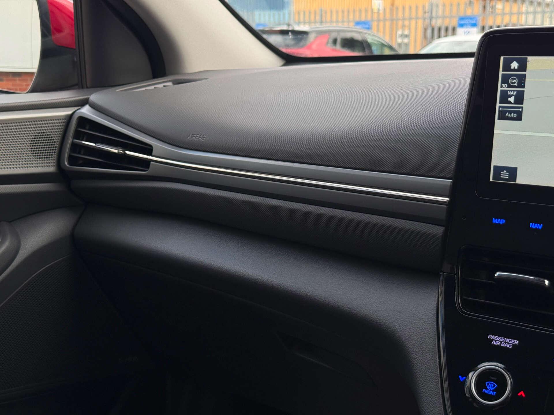 Hyundai Ioniq view 58