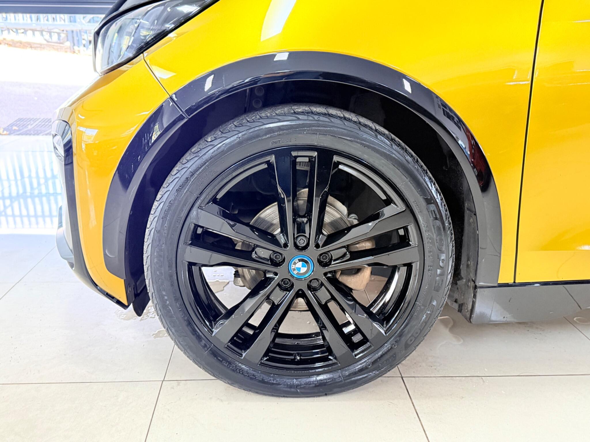 BMW I3 view 23