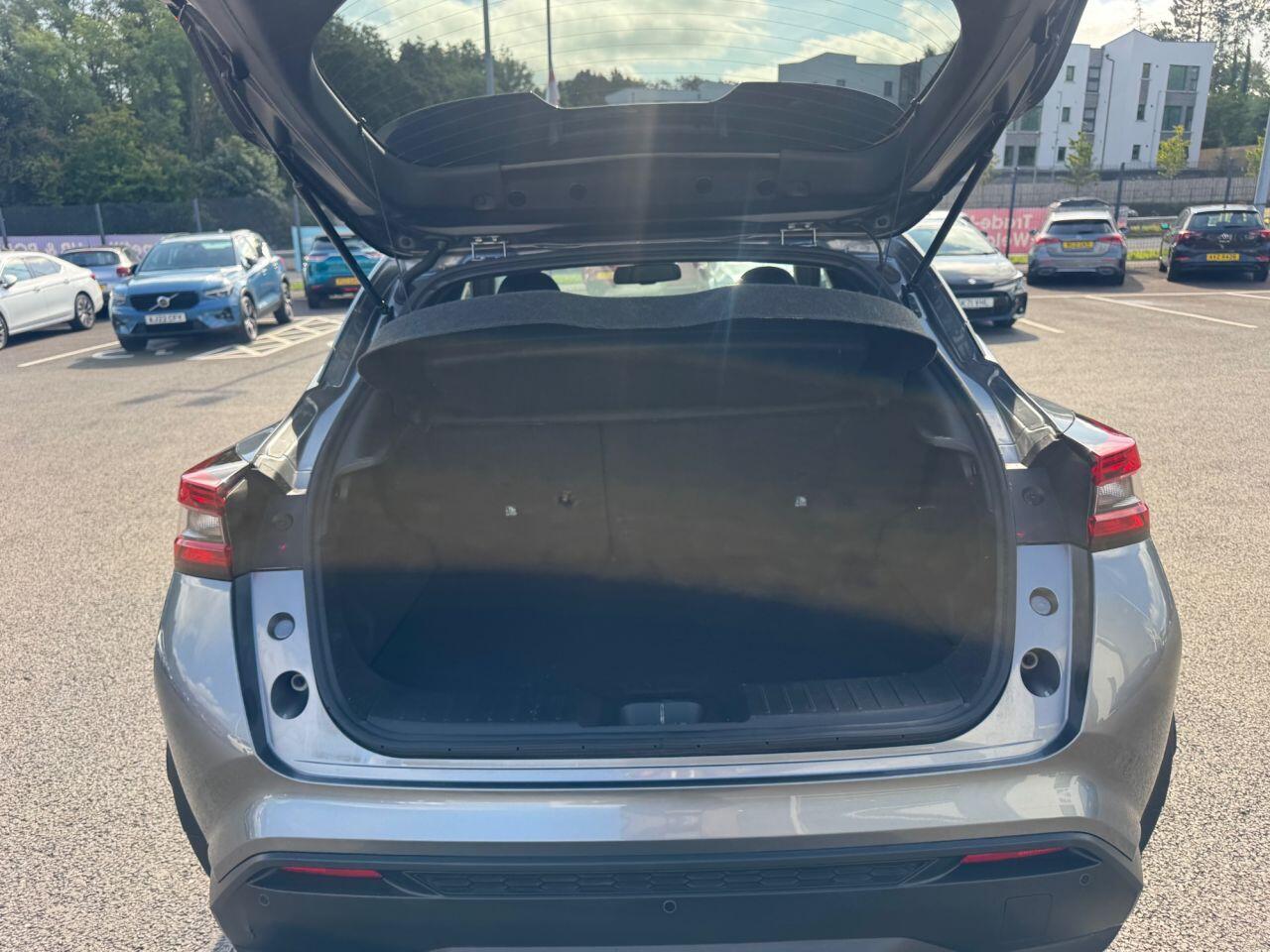 Nissan Juke view 24