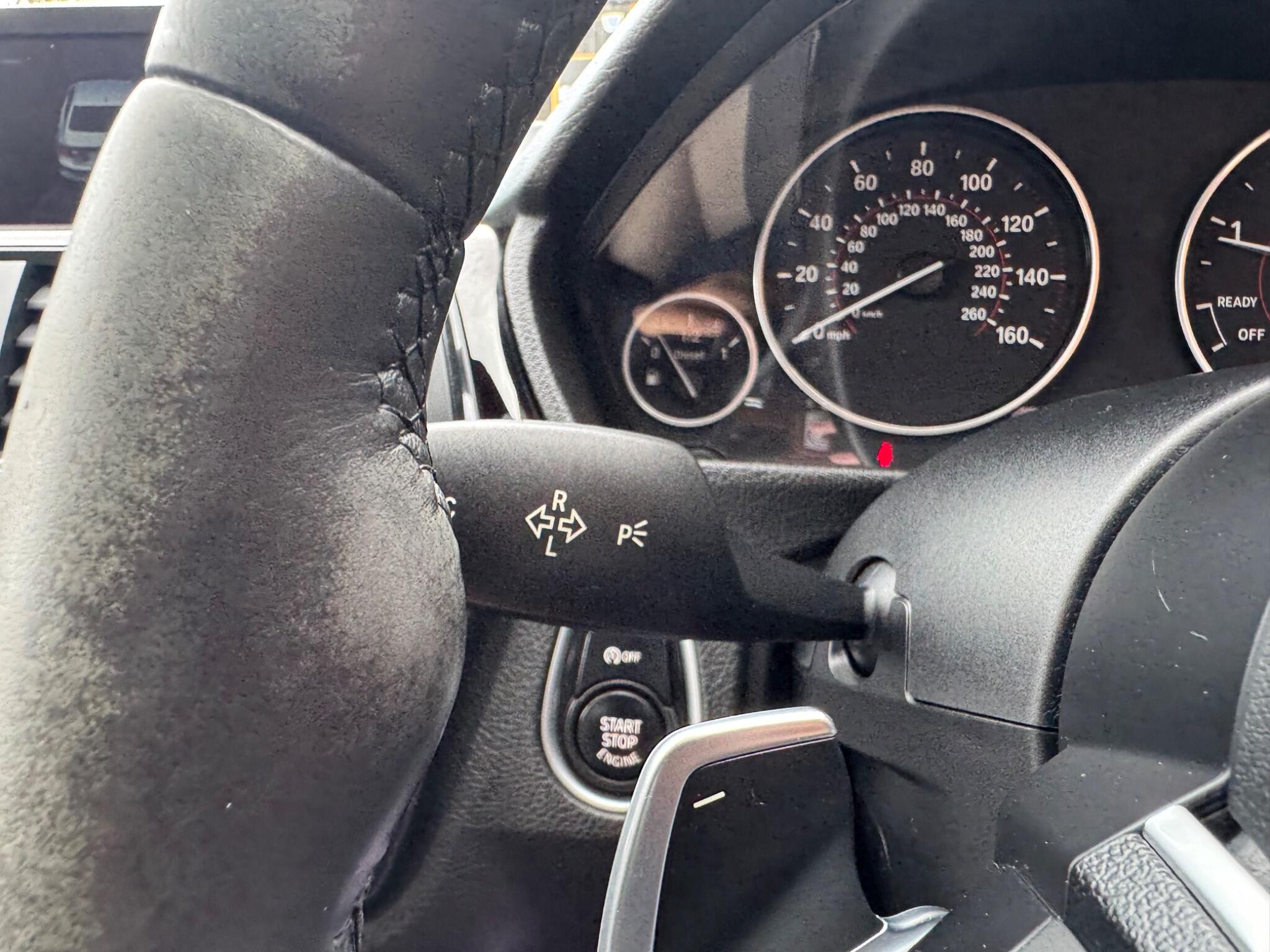 BMW 3 Series view 18