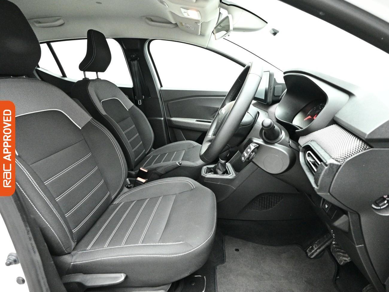 Dacia Sandero view 12