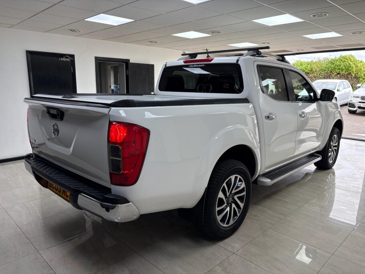 Nissan Navara view 3