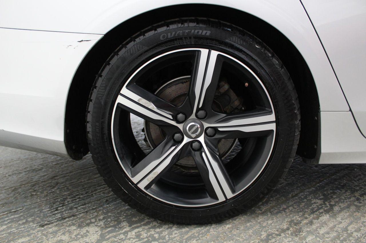 Volvo V90 view 59