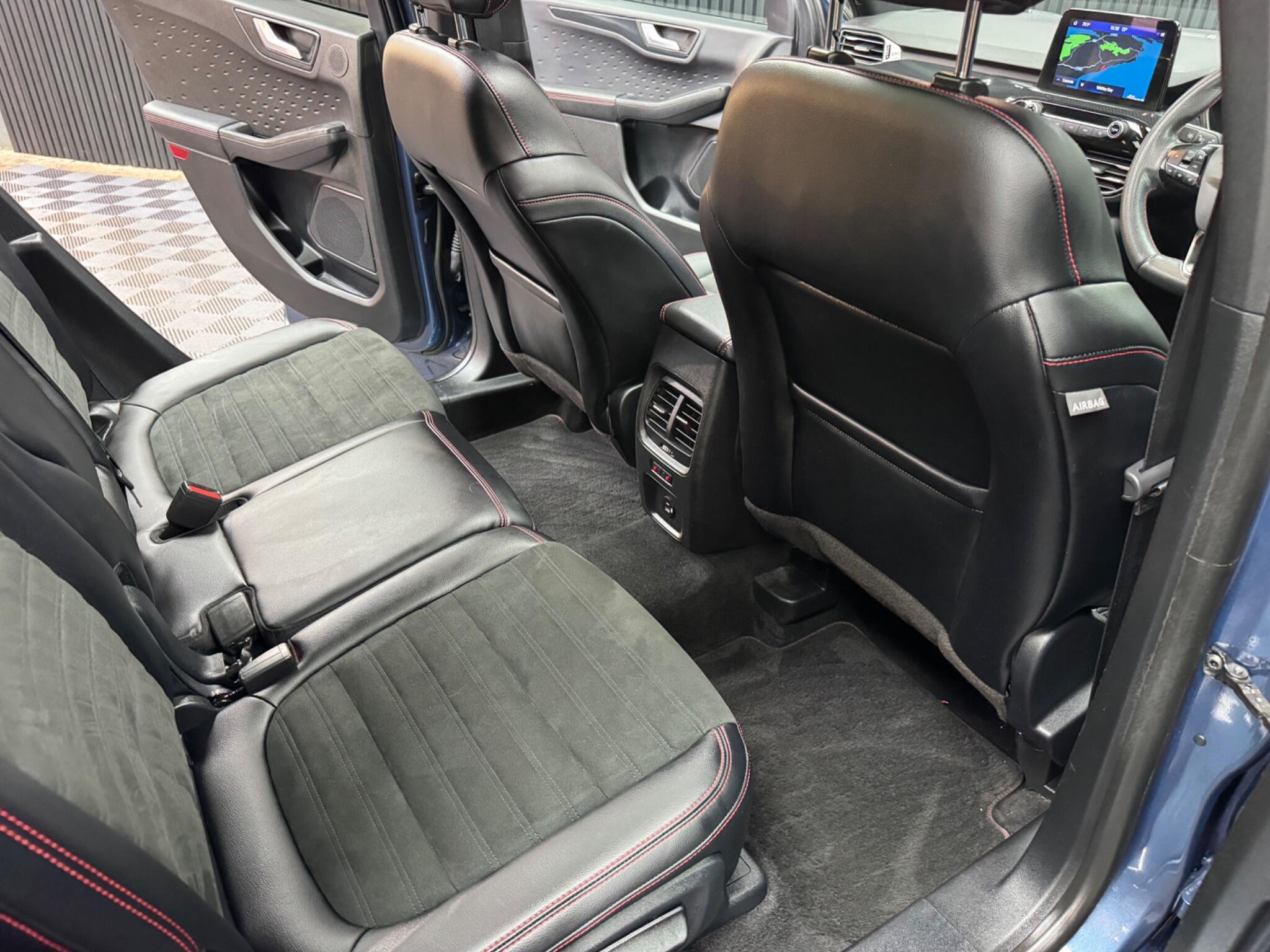Ford Kuga view 27