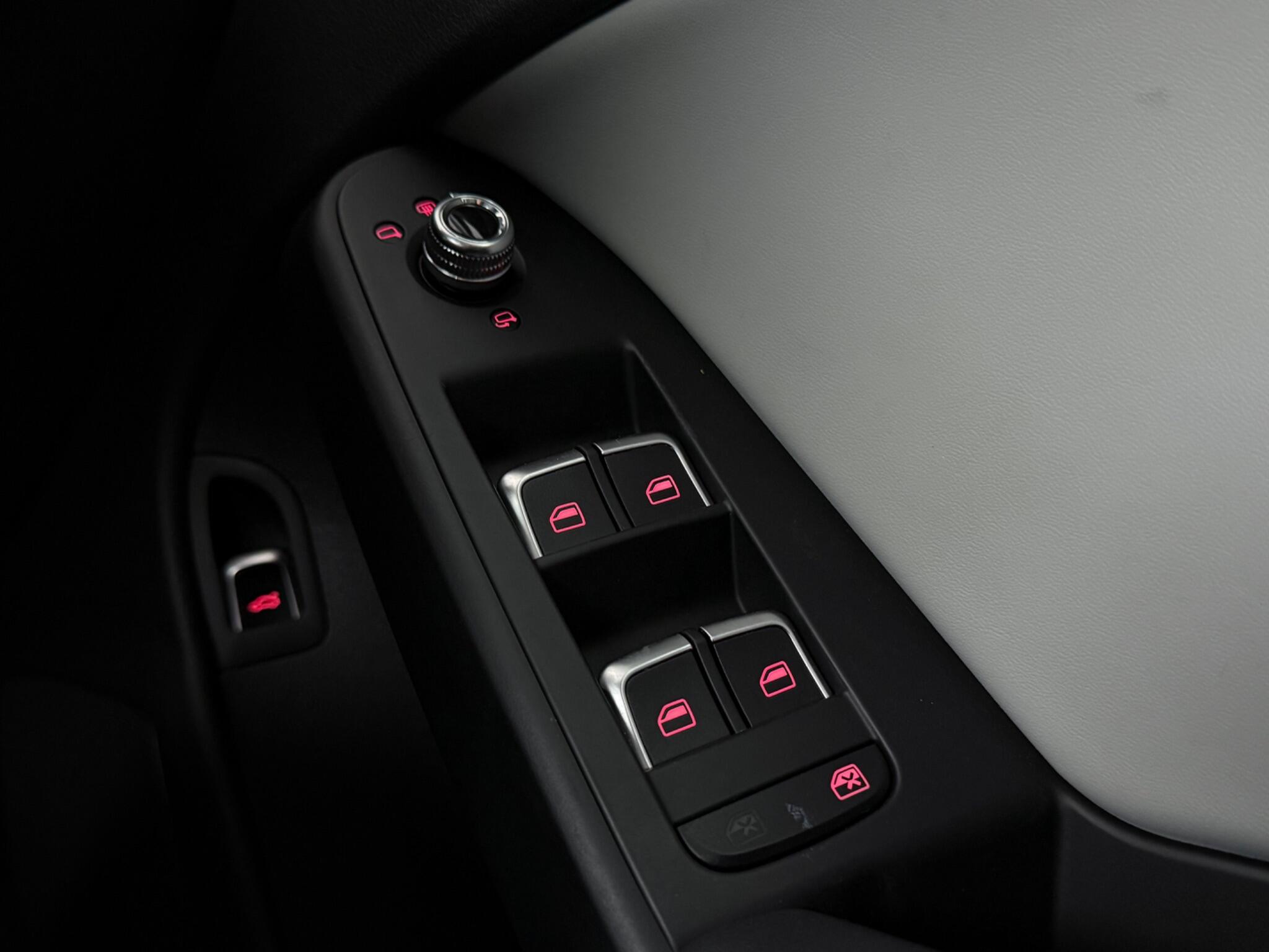 Audi A4 view 17