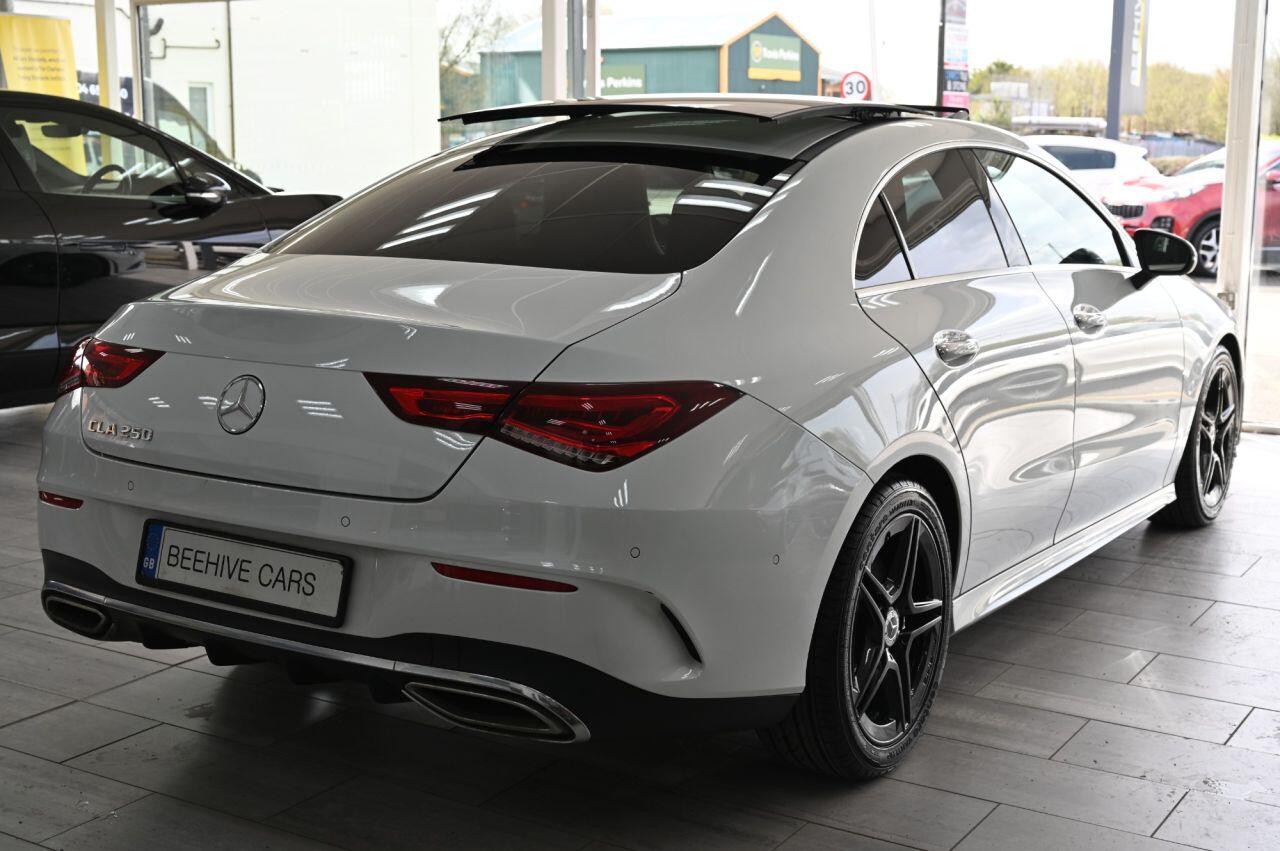 Mercedes-Benz Cla view 9
