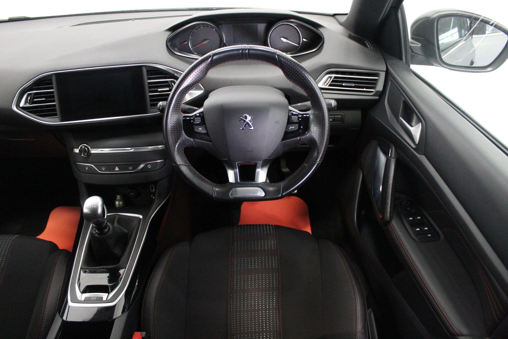 Peugeot 308 view 42