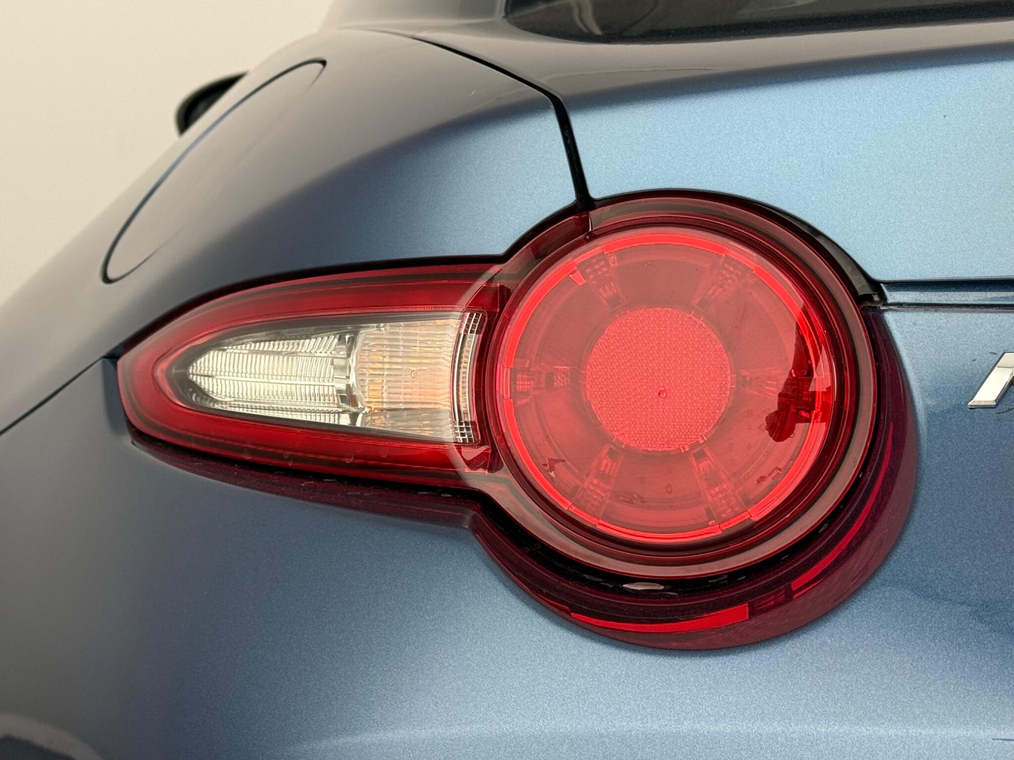 Mazda MX-5 view 6