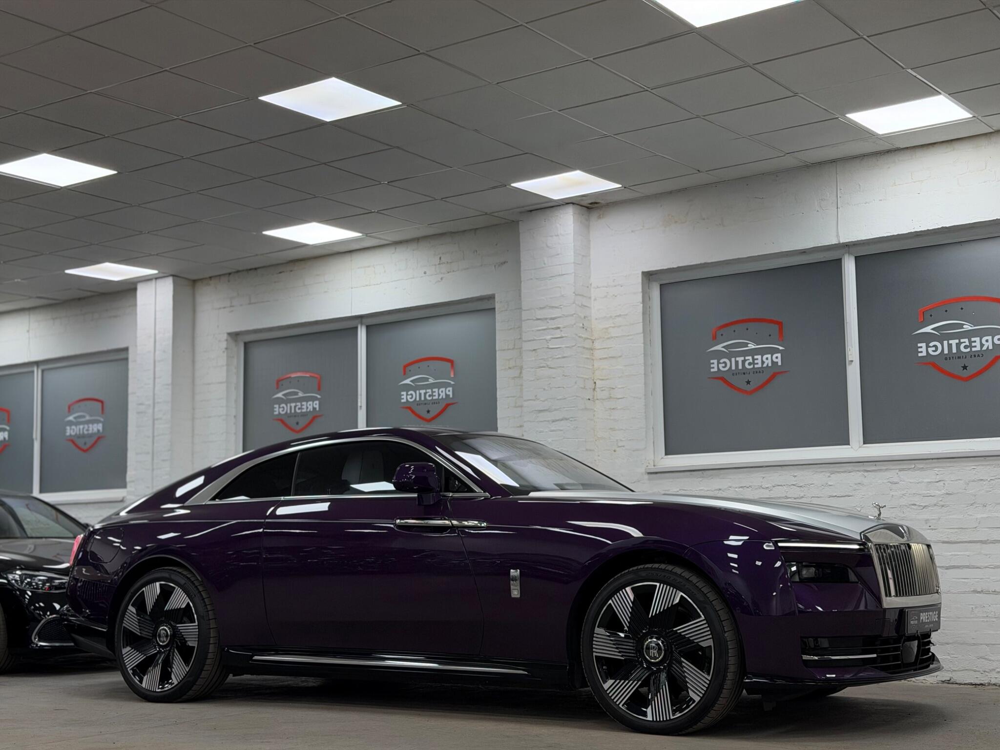 Rolls-Royce Spectre view 43