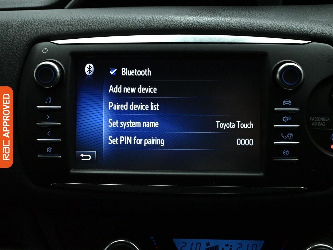 Toyota Yaris view 15