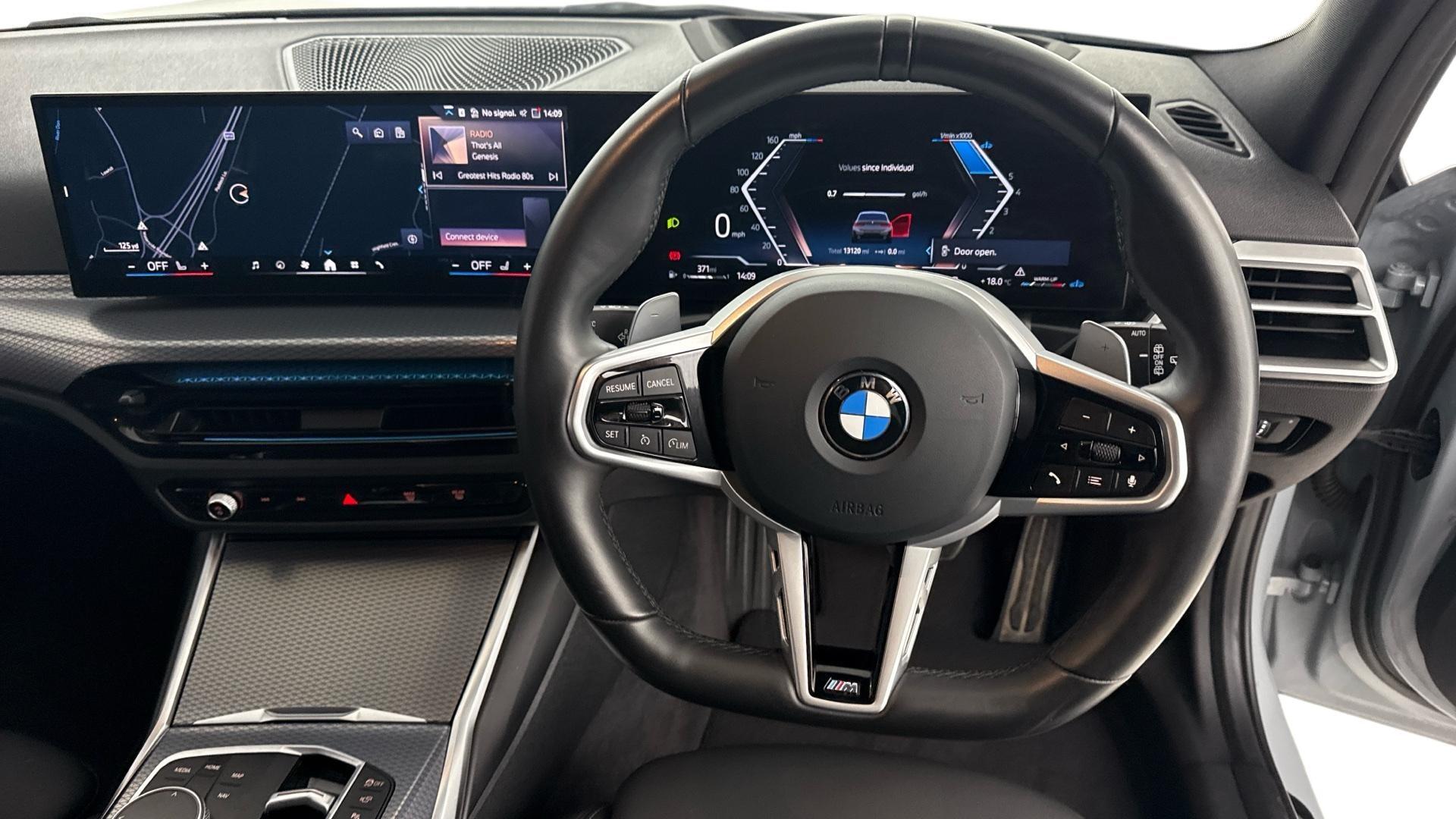 BMW 3 Series view 5