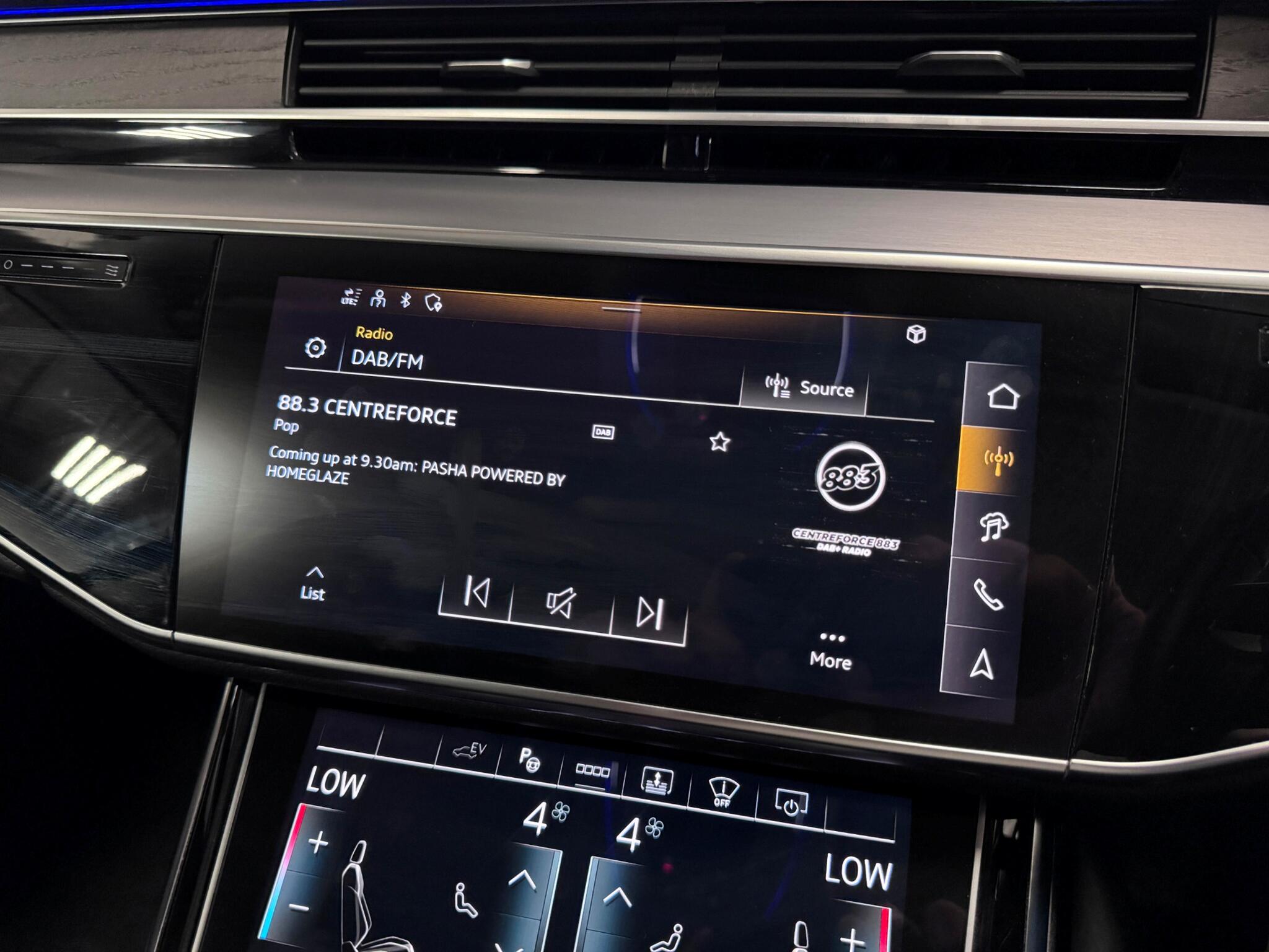 Audi A8 view 53