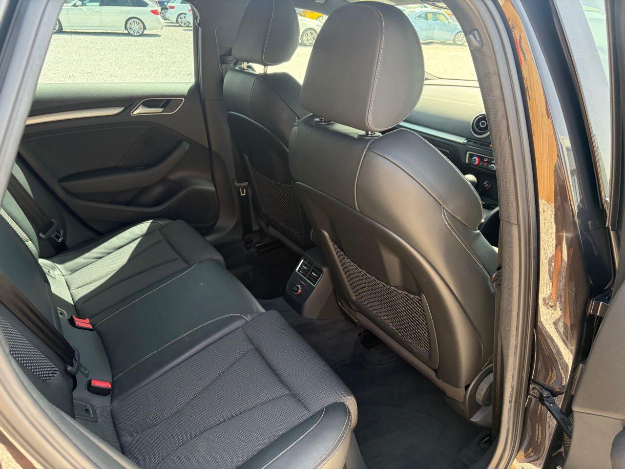 Audi A3 view 26