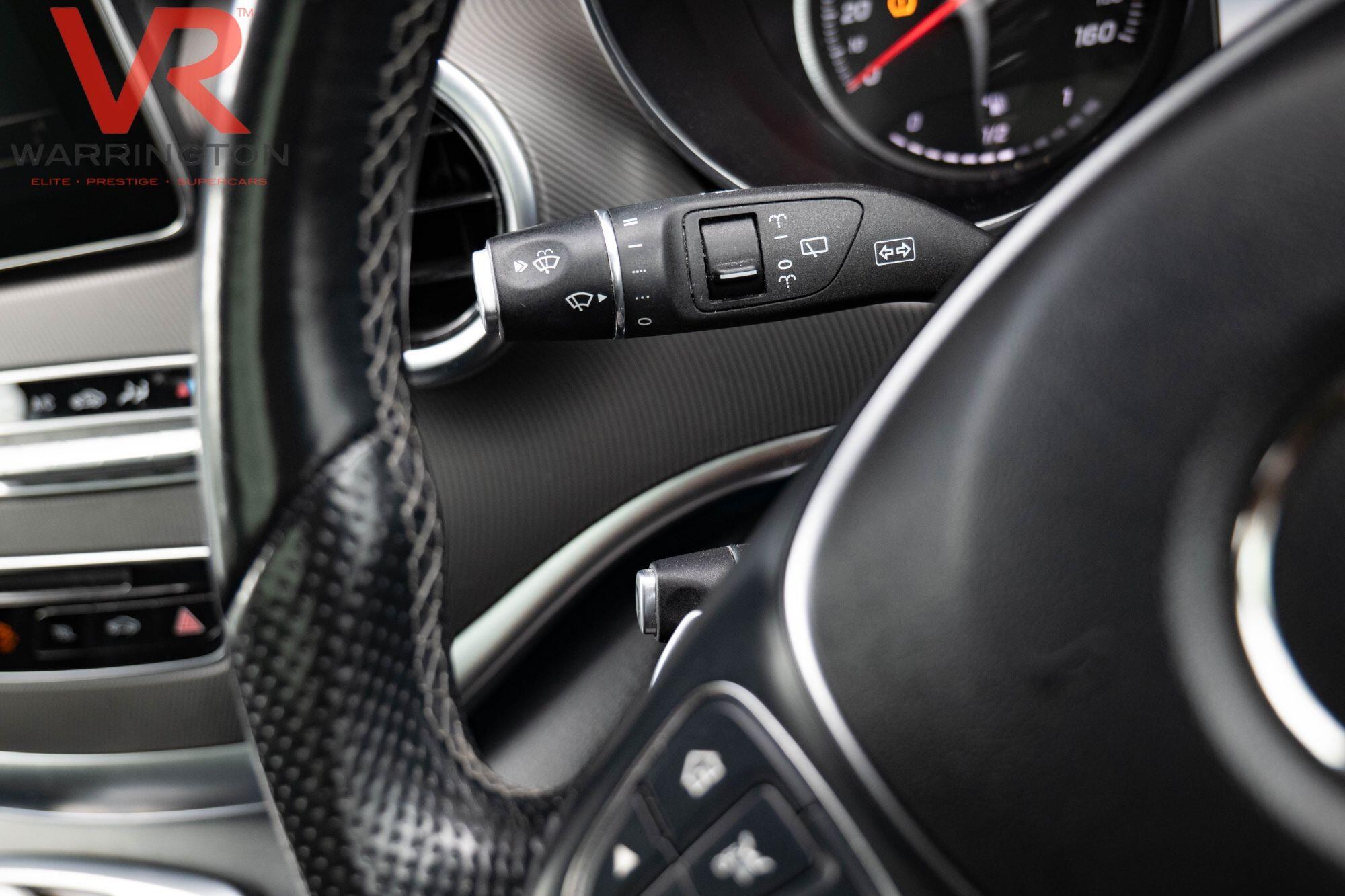Mercedes-Benz V Class view 10