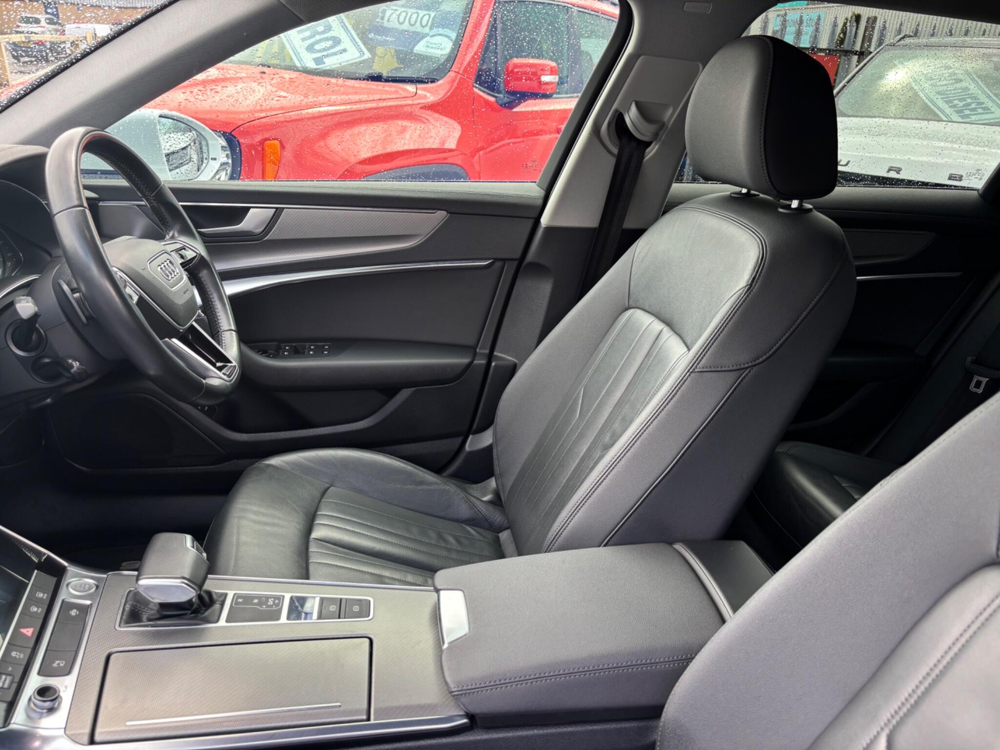 Audi A6 Avant view 39