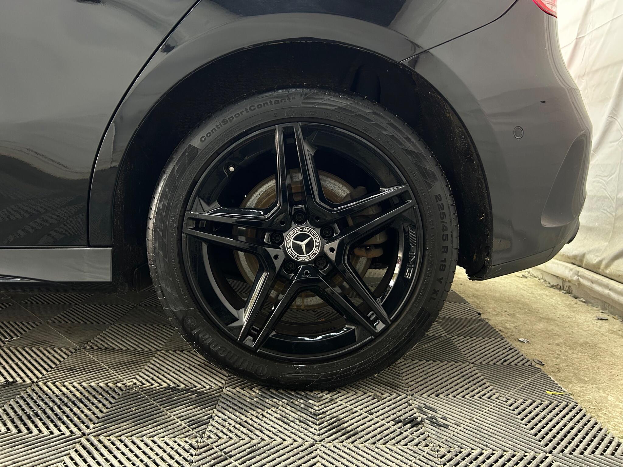 Mercedes-Benz A-Class view 33