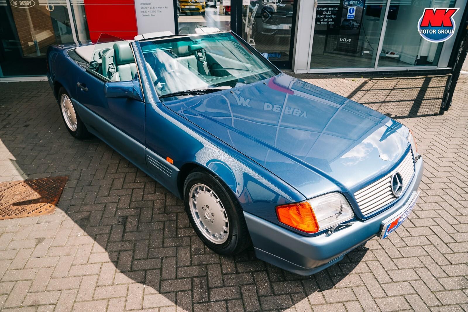 Mercedes-Benz SL view 6