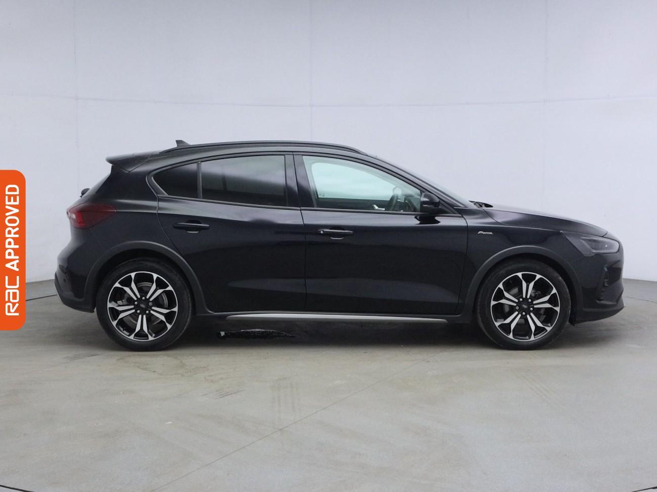 Ford Focus view 6
