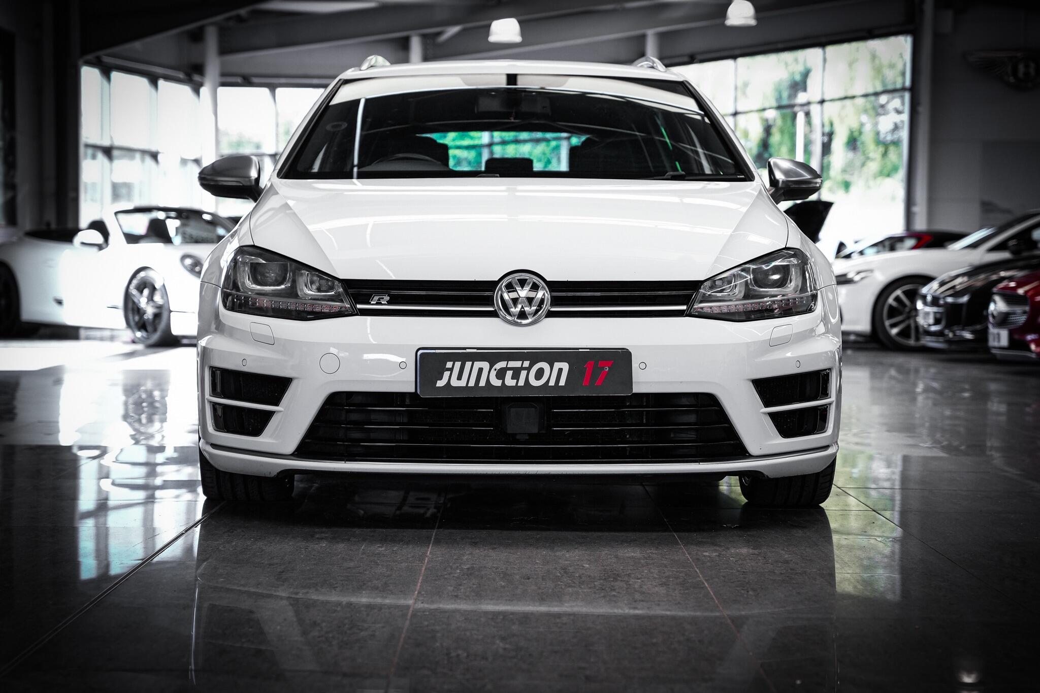 Volkswagen Golf view 11