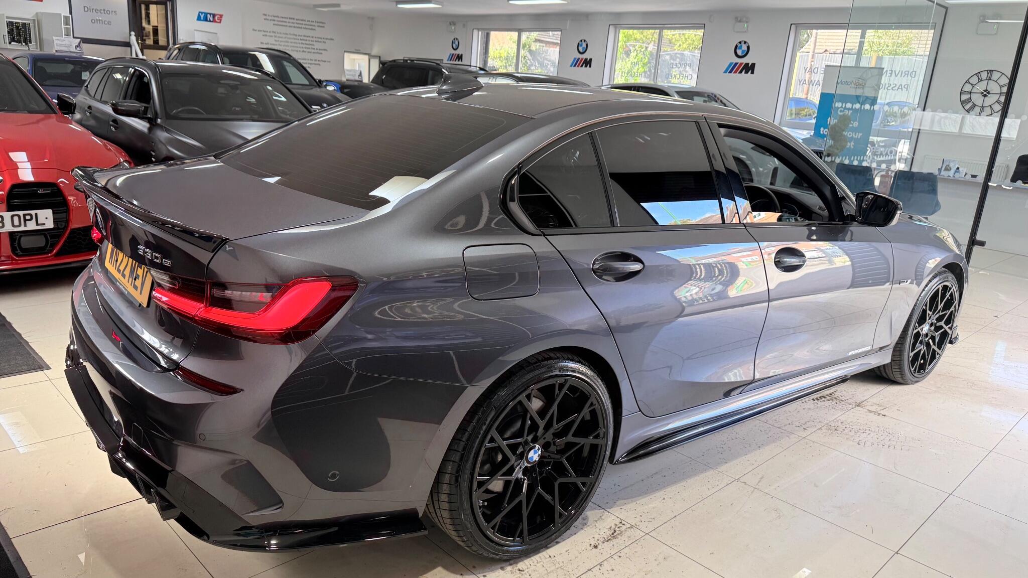 BMW 3 Series view 43