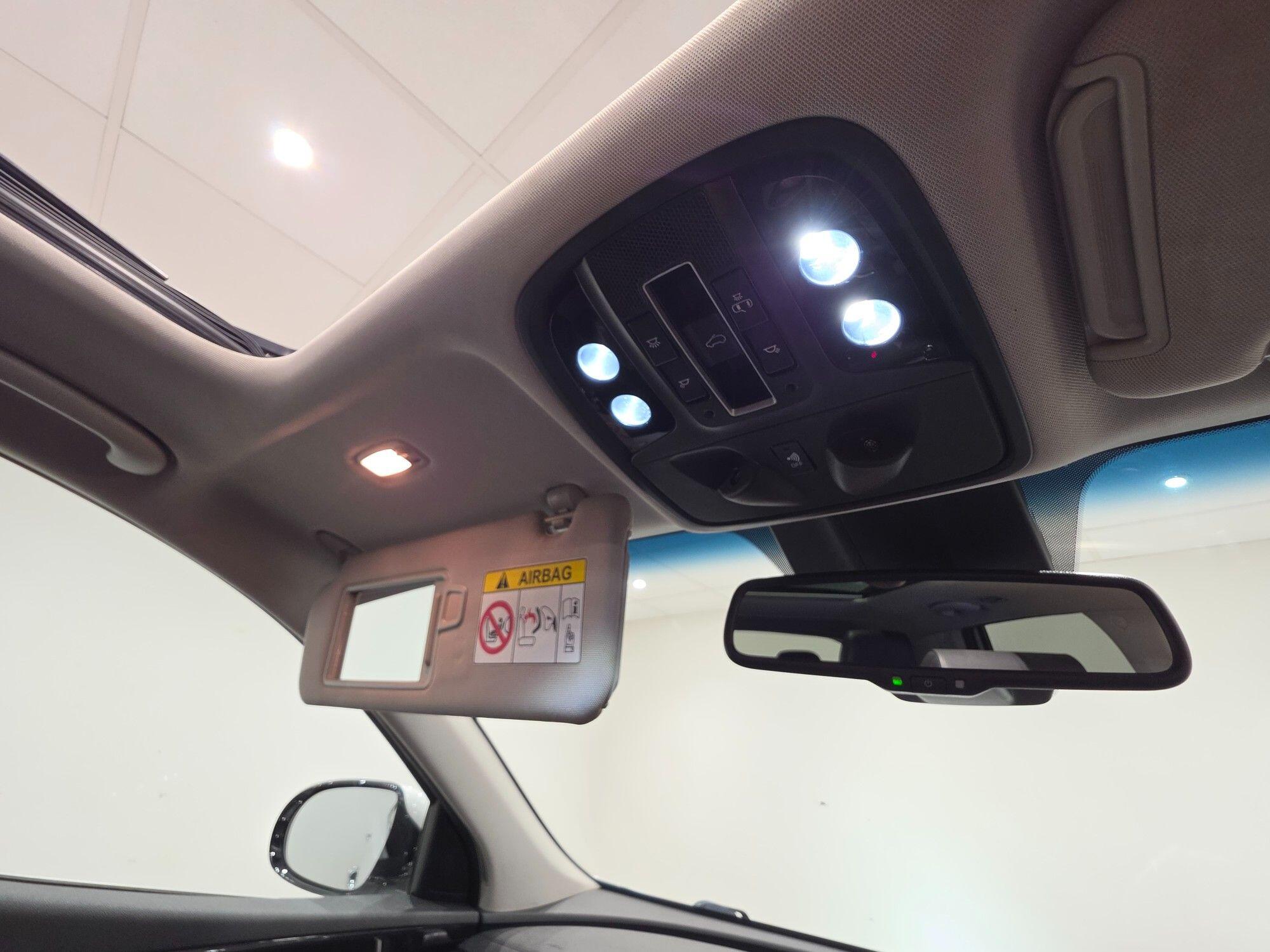 Kia Sorento view 90