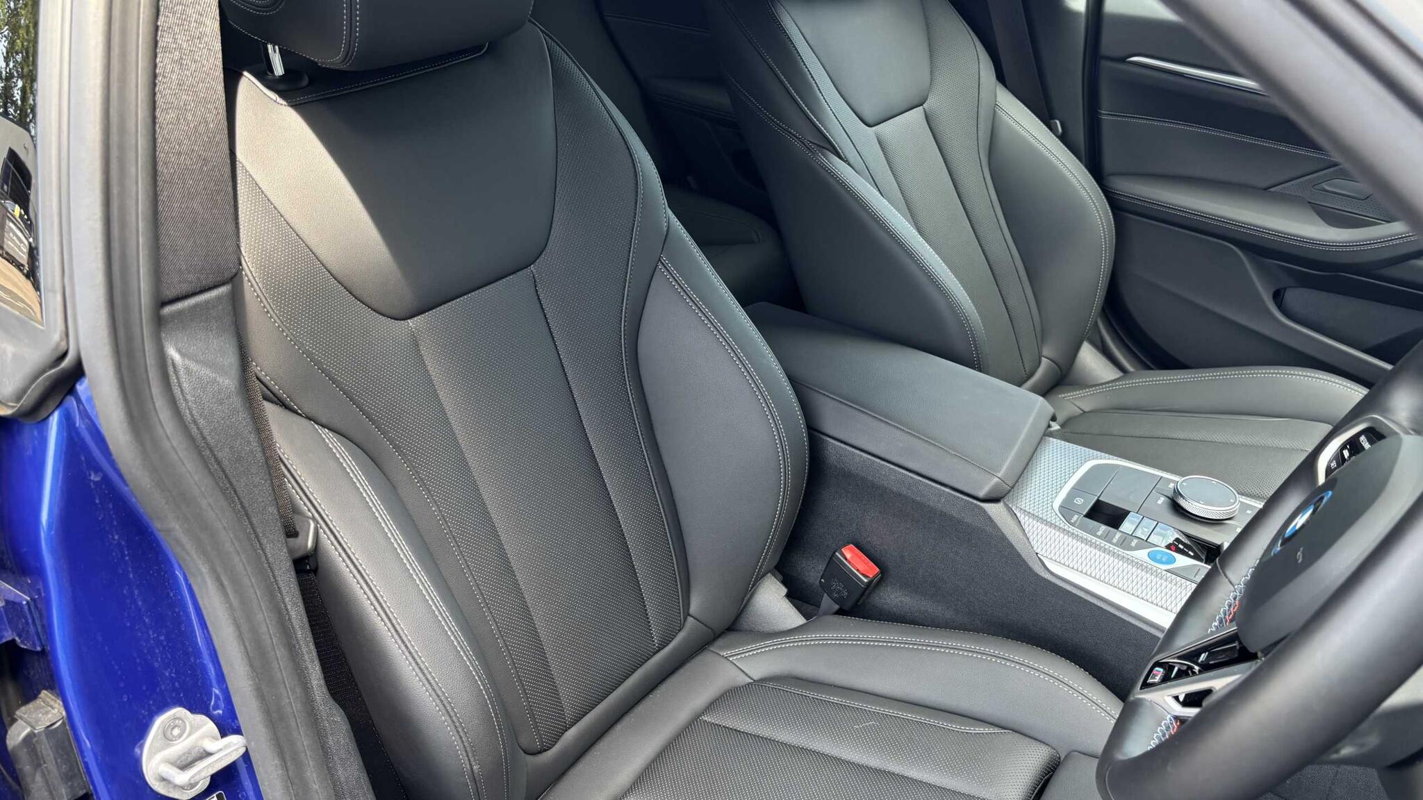 BMW i4 view 12