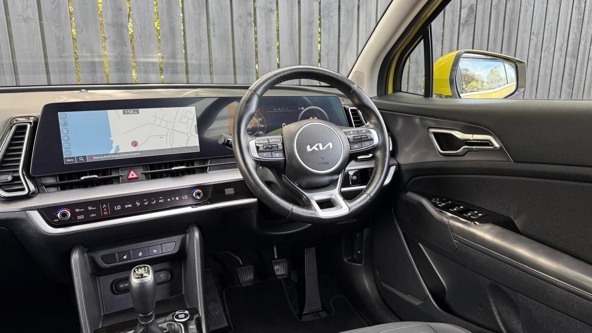 Kia Sportage view 14