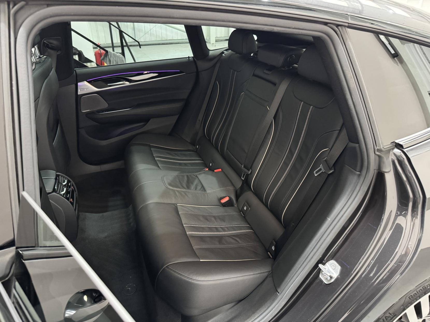 BMW 6 Series view 70