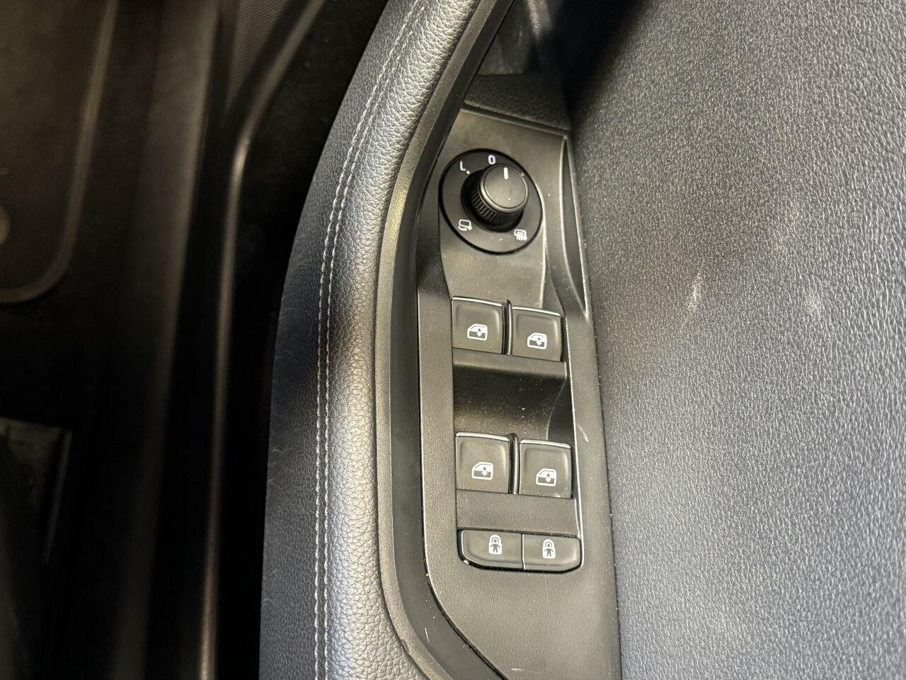Skoda Superb view 38