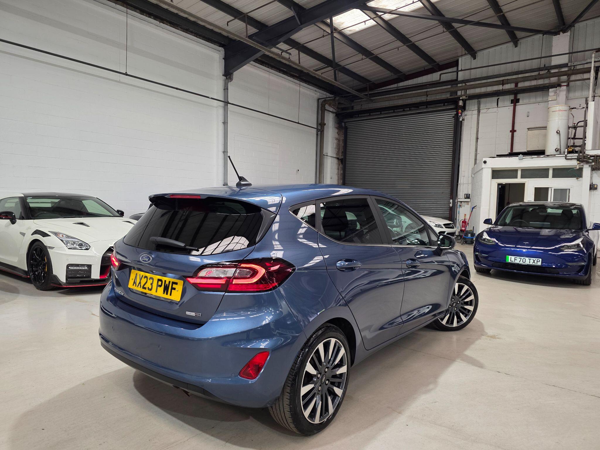 Ford Fiesta view 25