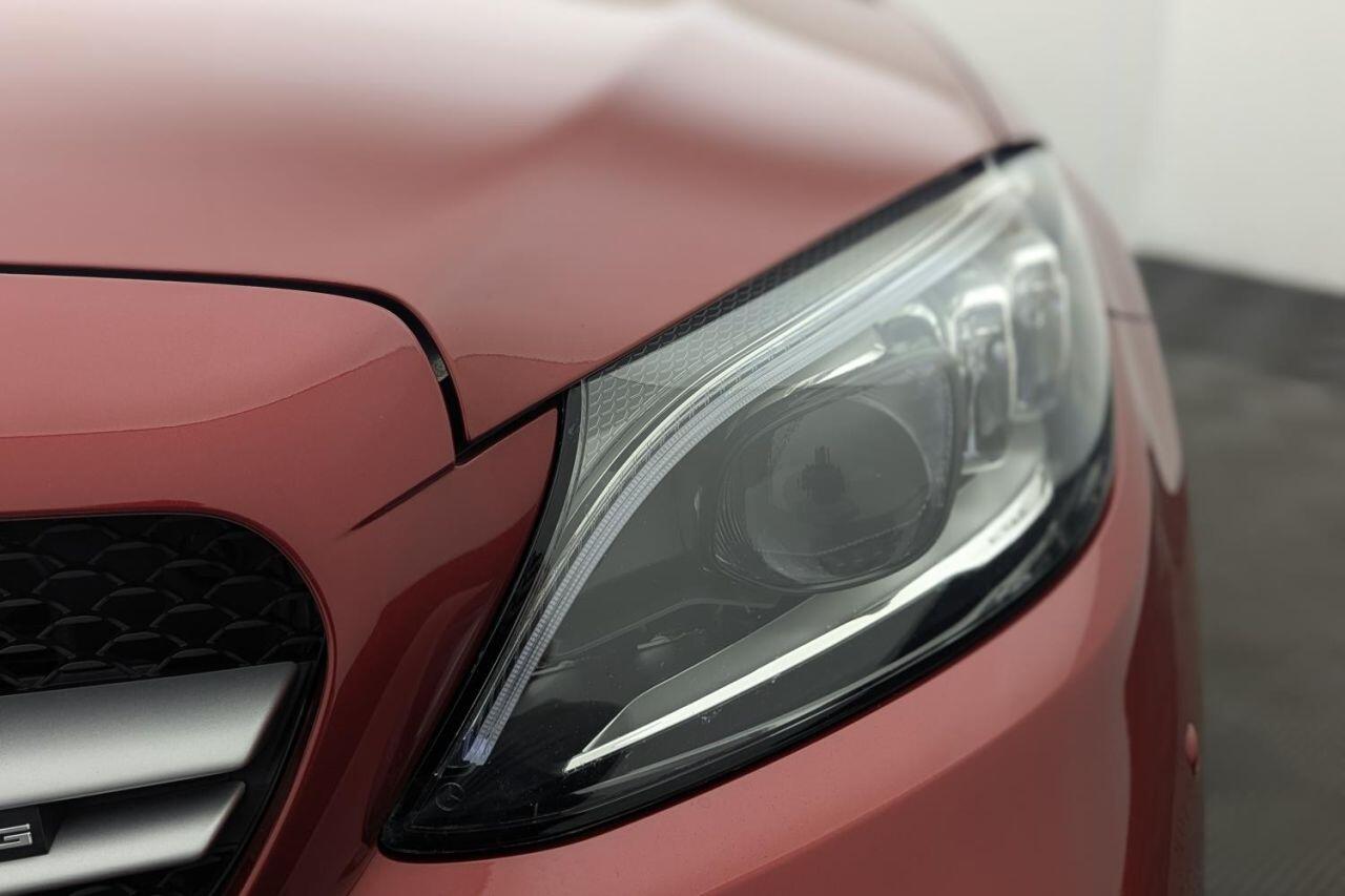 Mercedes-Benz C-Class view 48