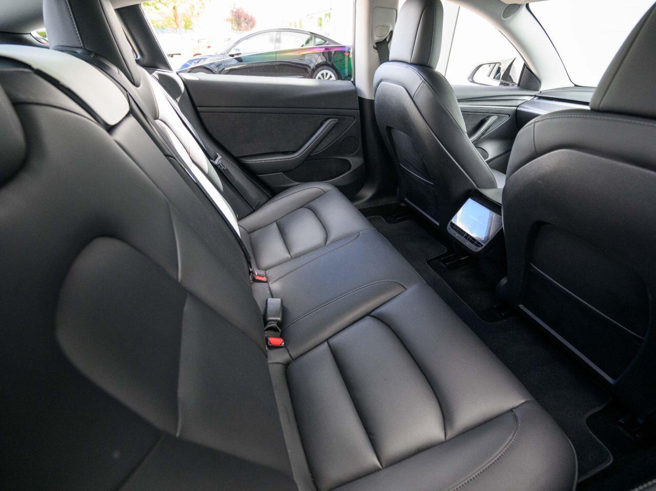 Tesla Model 3 view 16