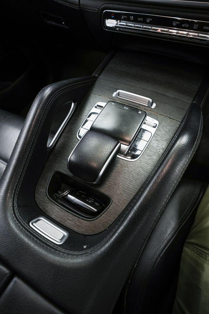 Mercedes-Benz Gle view 17