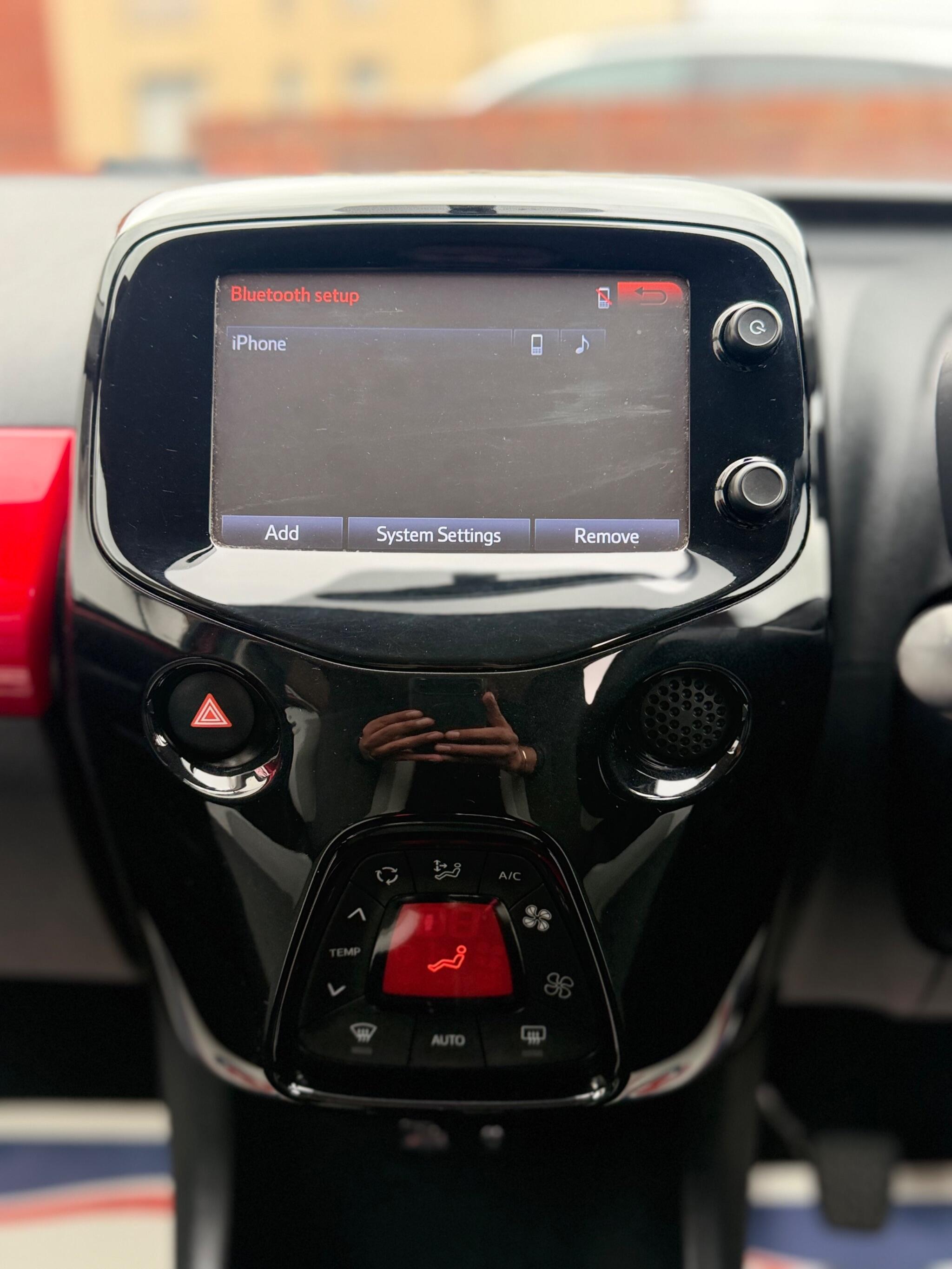 Toyota Aygo view 16