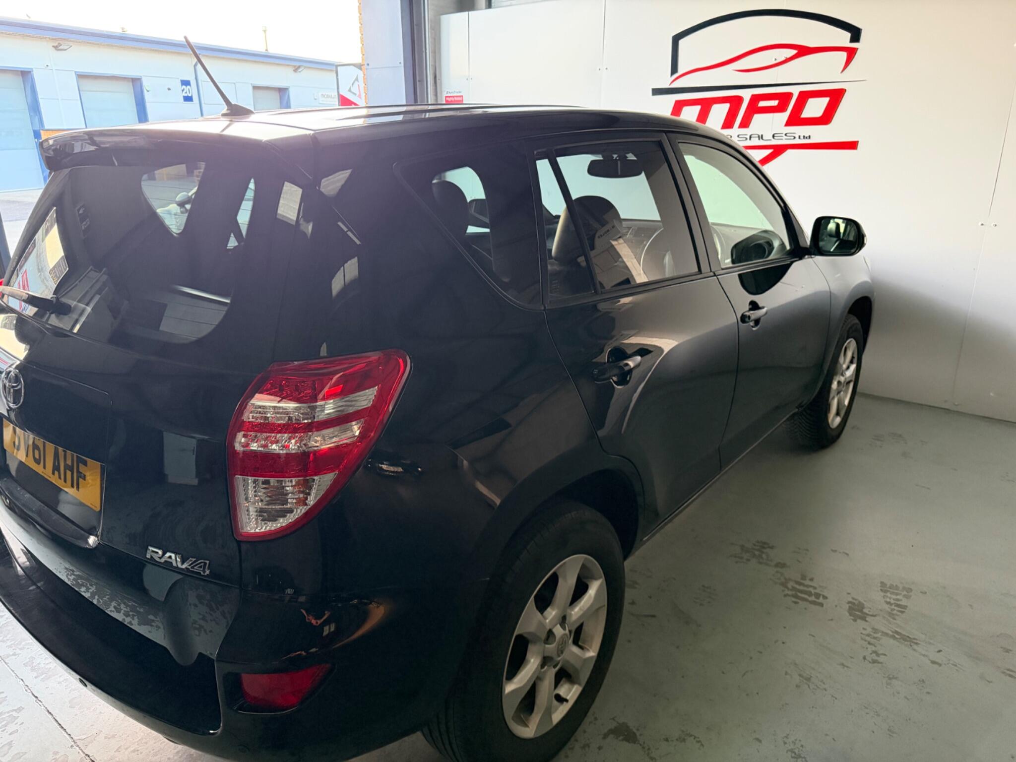 Toyota Rav4 view 41