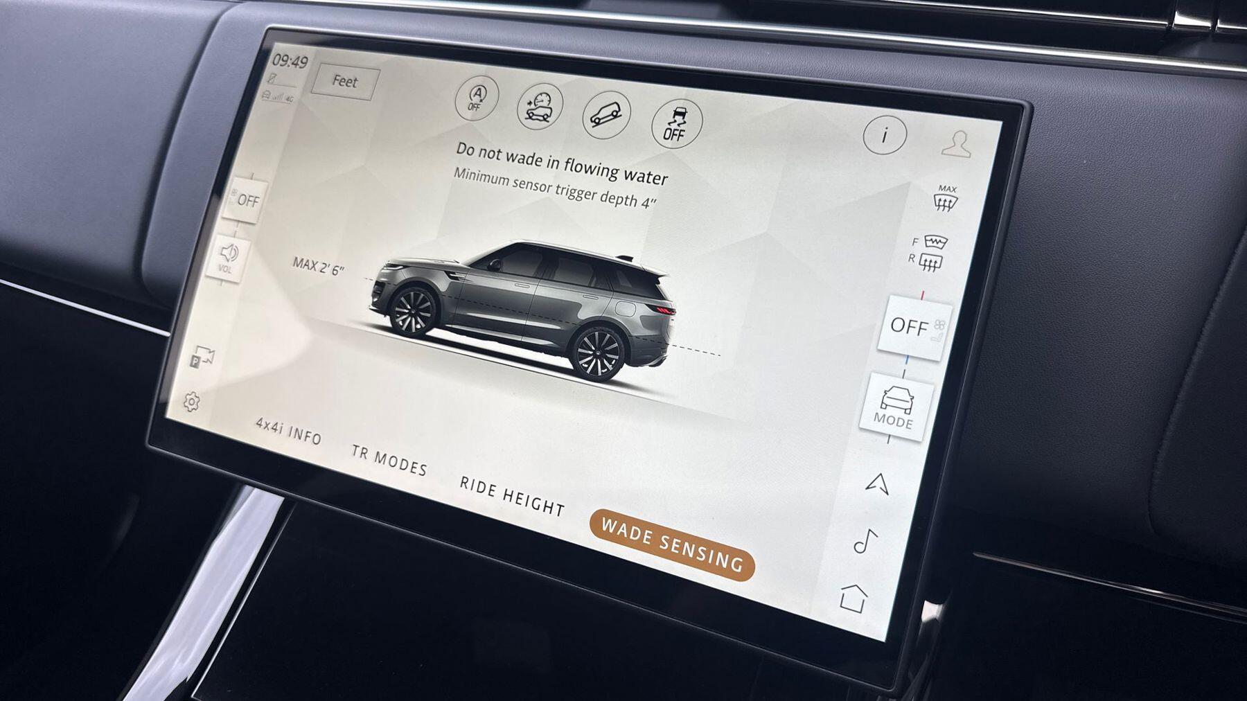 Land Rover Range Rover Sport view 37