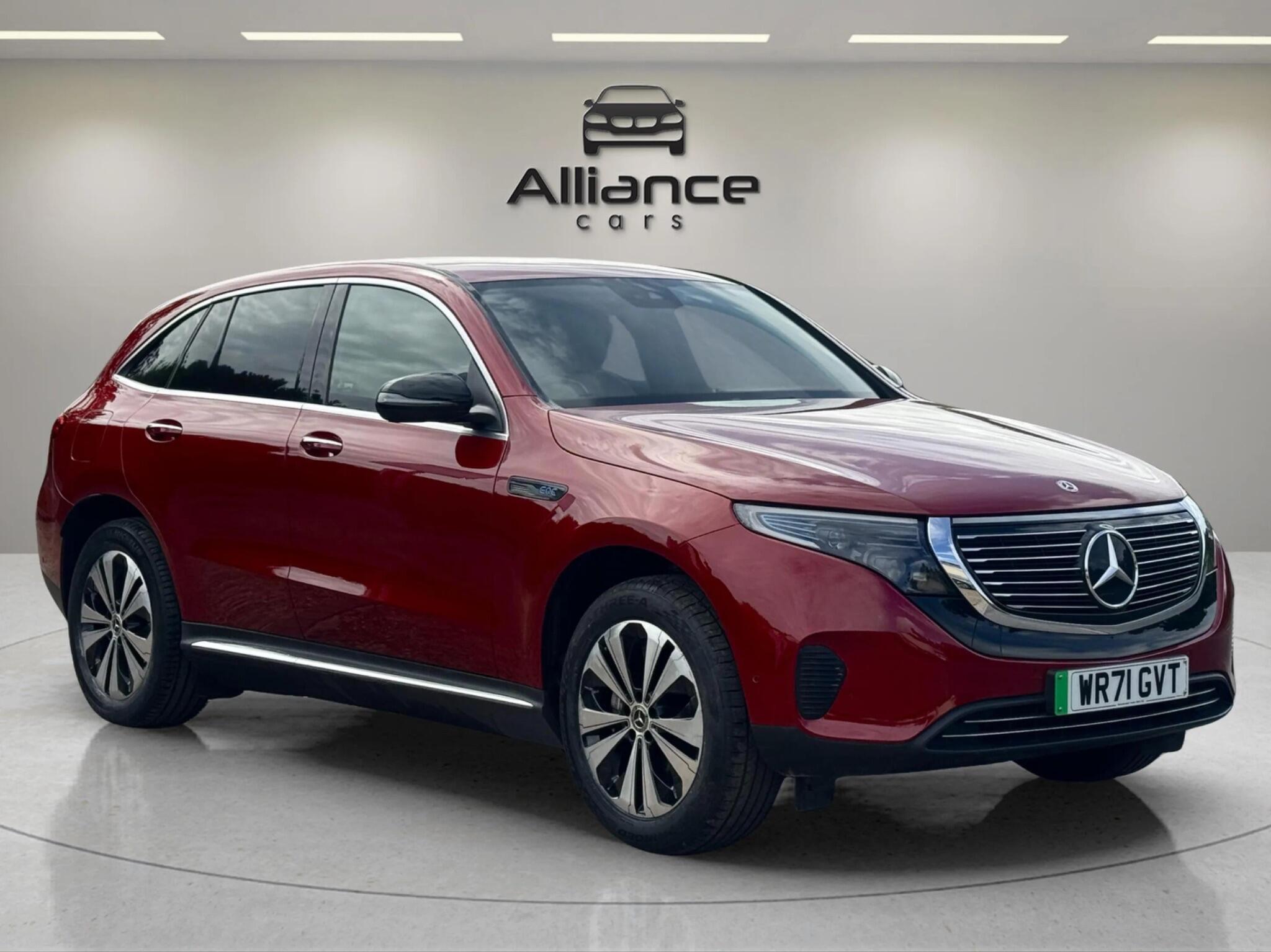 Mercedes-Benz EQC view 18